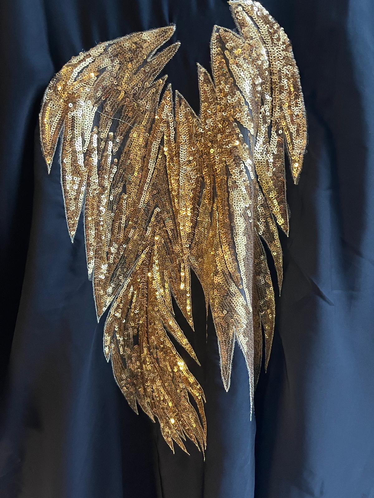 Flying wings Black & Gold Closed Abaya with Scarf