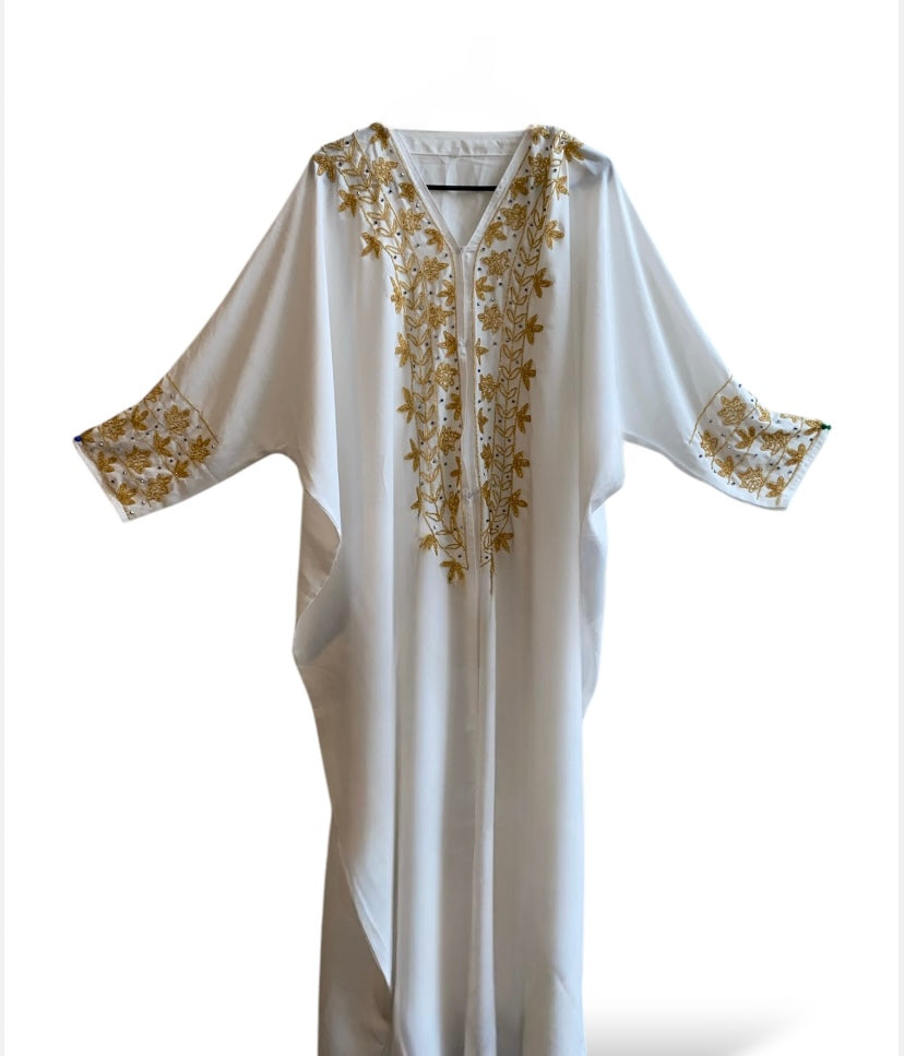 Angelic open Abaya with gold flower details zeynadcollection.com Angelic open Abaya with gold flower details zeynadcollection.com