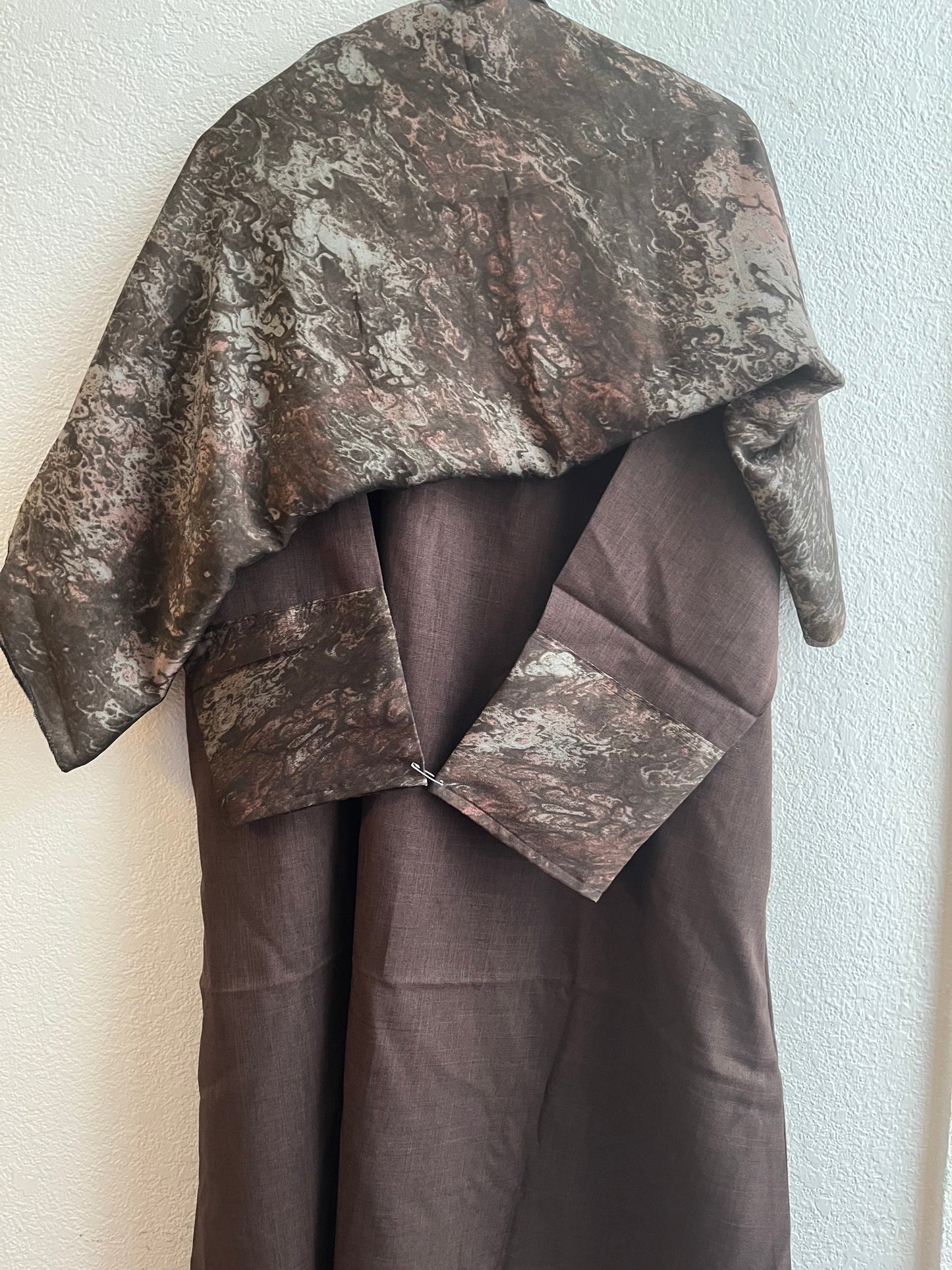 Intense camo-brown matching dress & hijab set
