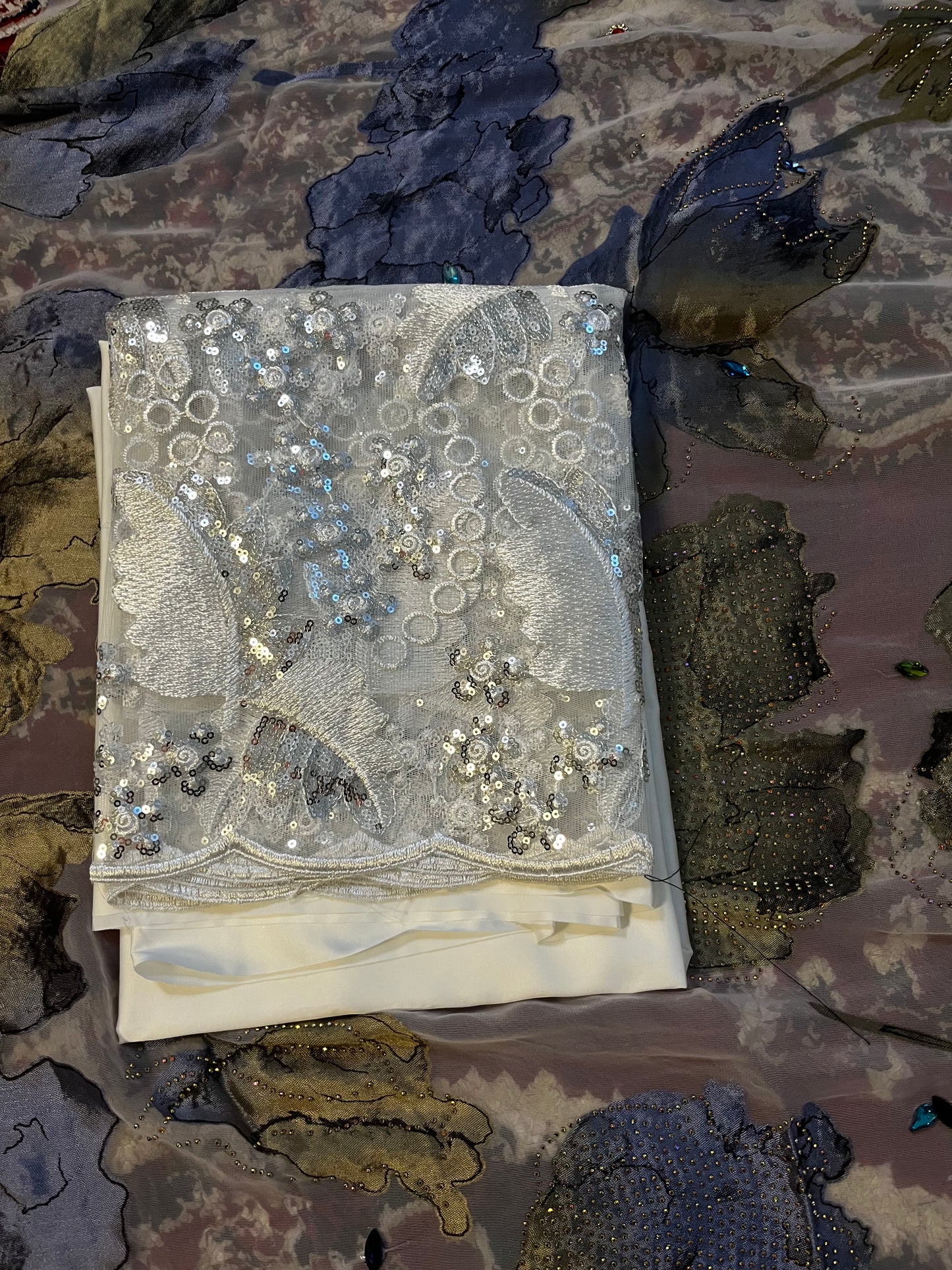 Dark Grey & Light Gold Stone Dirac