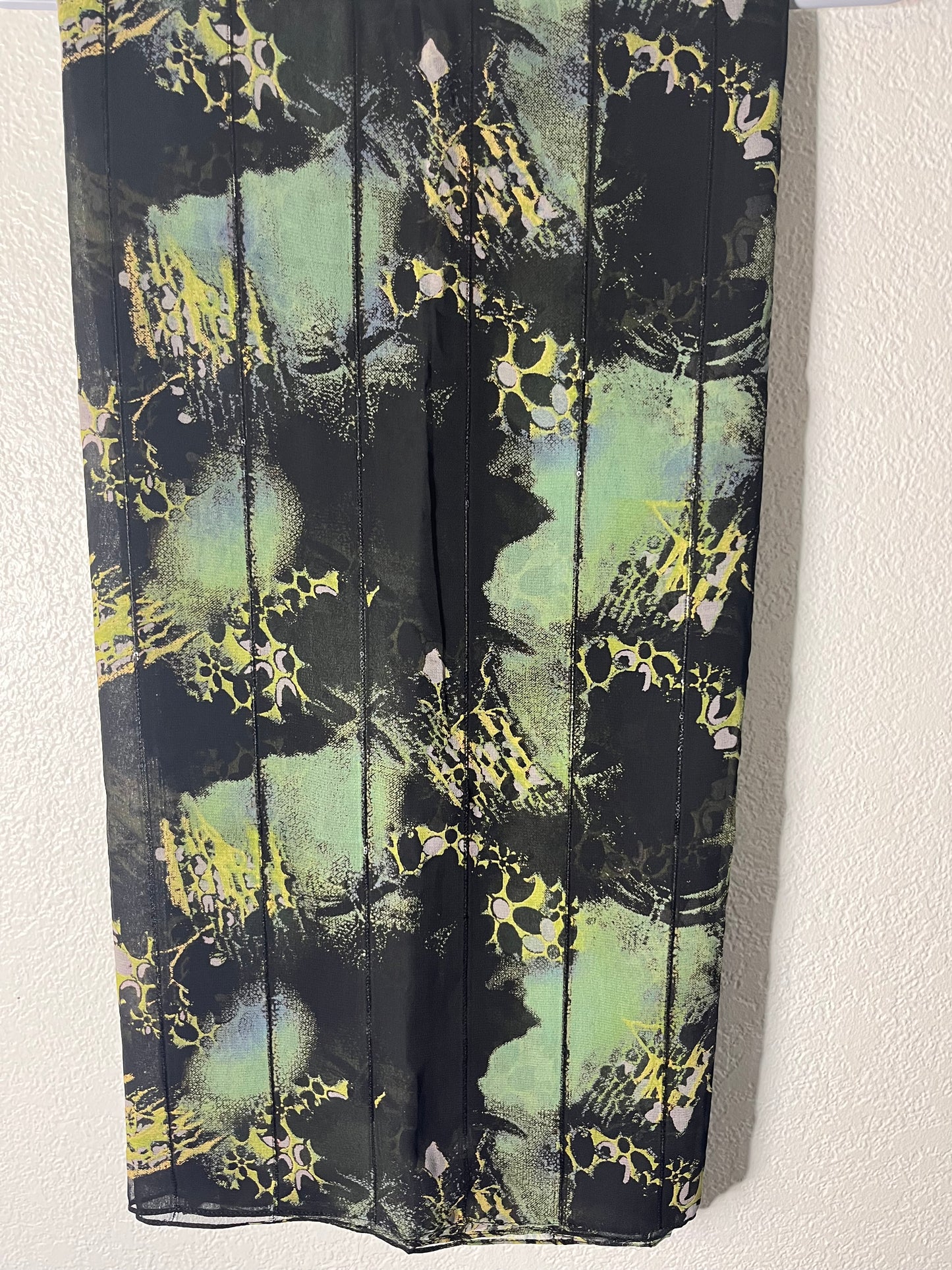 Fire Faded Green & Black Mirage Chiffon Hijab