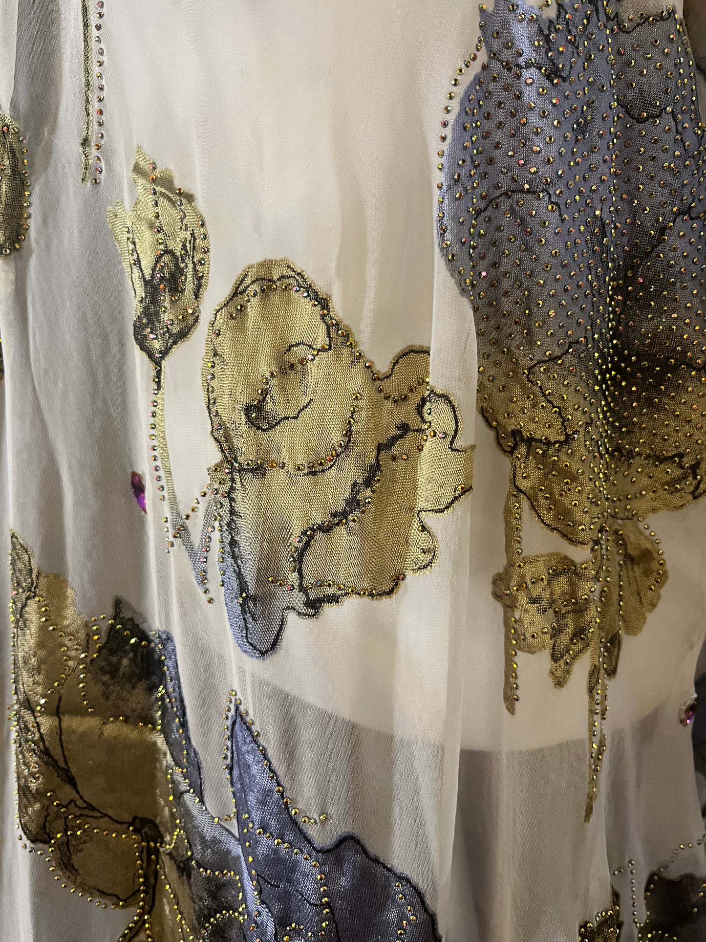 Dark Grey & Light Gold Stone Dirac