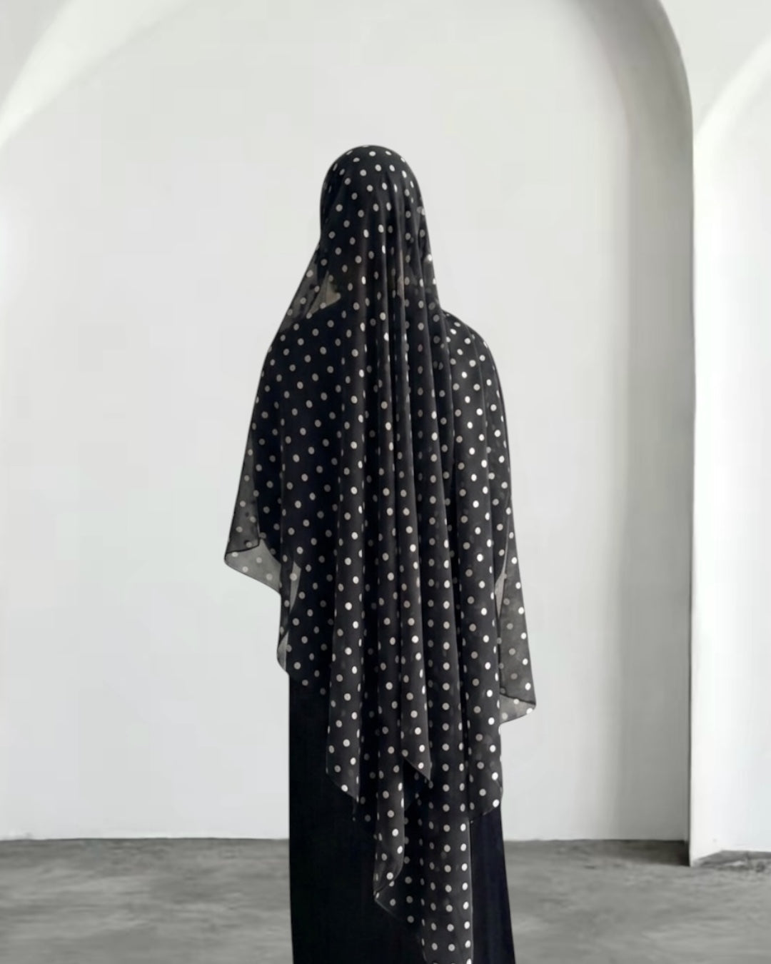 Midnight ZEYNAD polka dot print