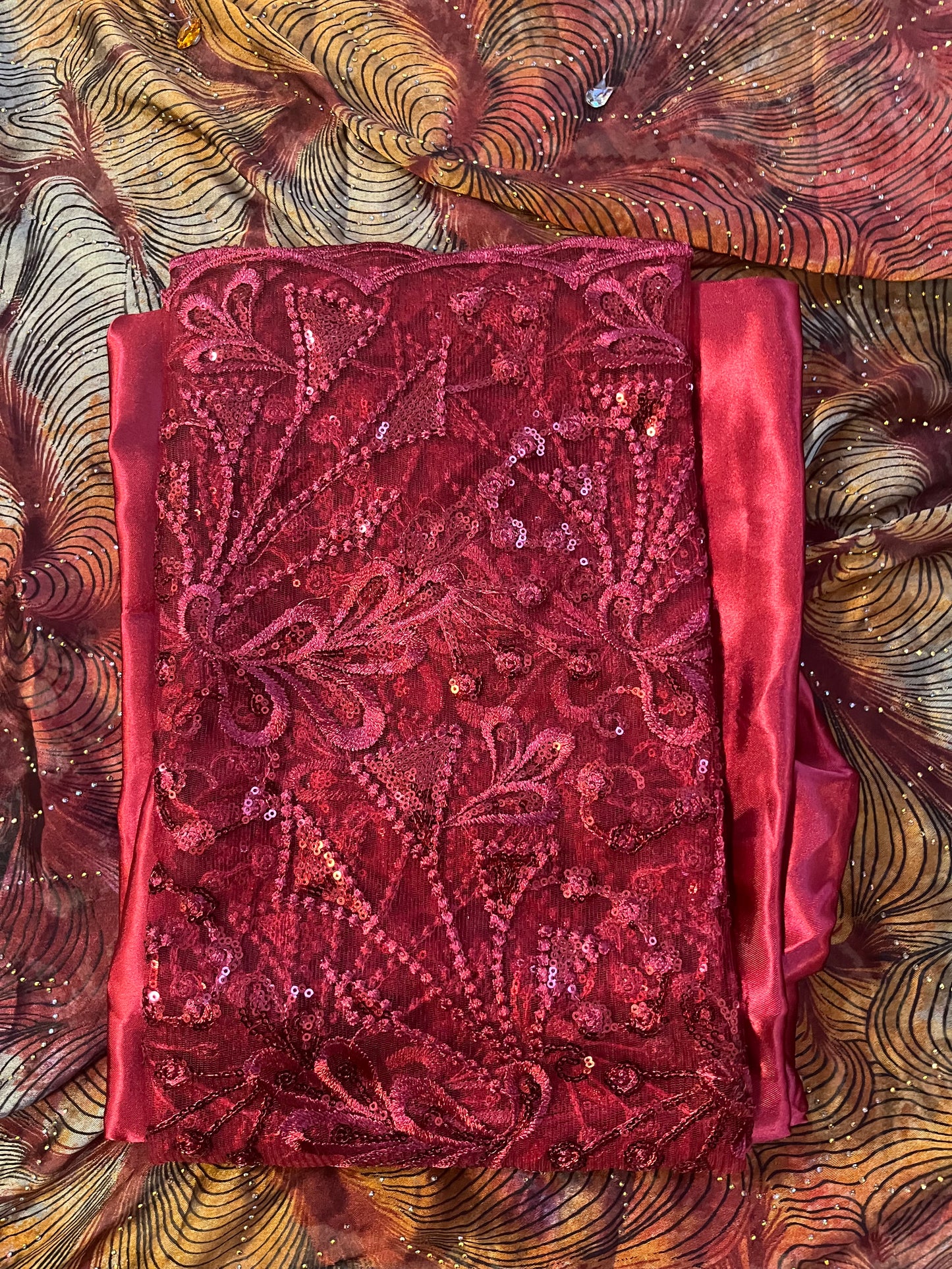 Red Sparkling Floral Stone Dirac