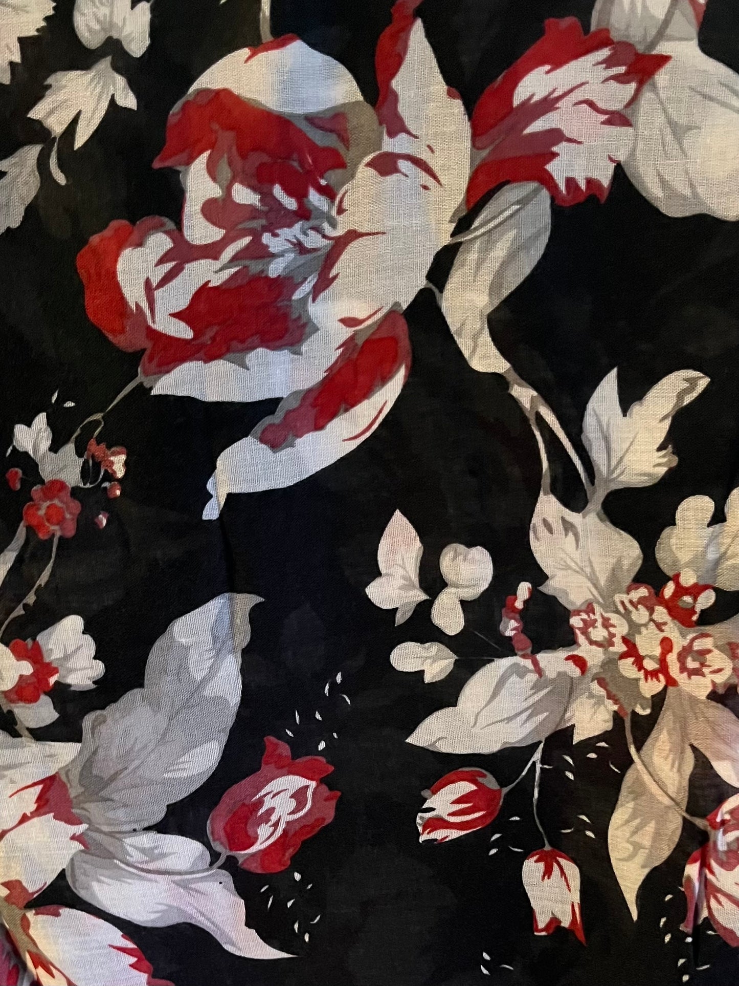 Black & red pastel serenity modal hijab