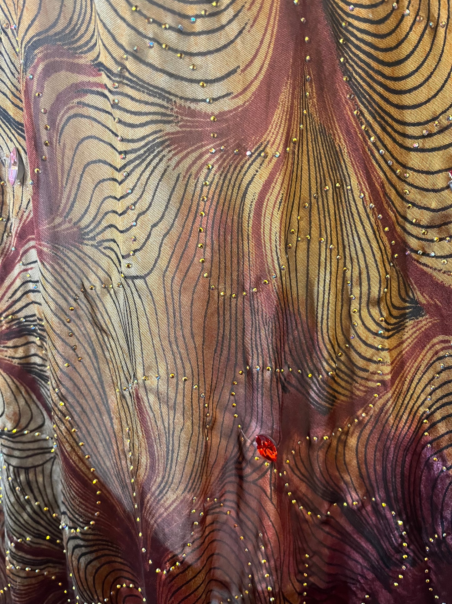 Red Sparkling Floral Stone Dirac