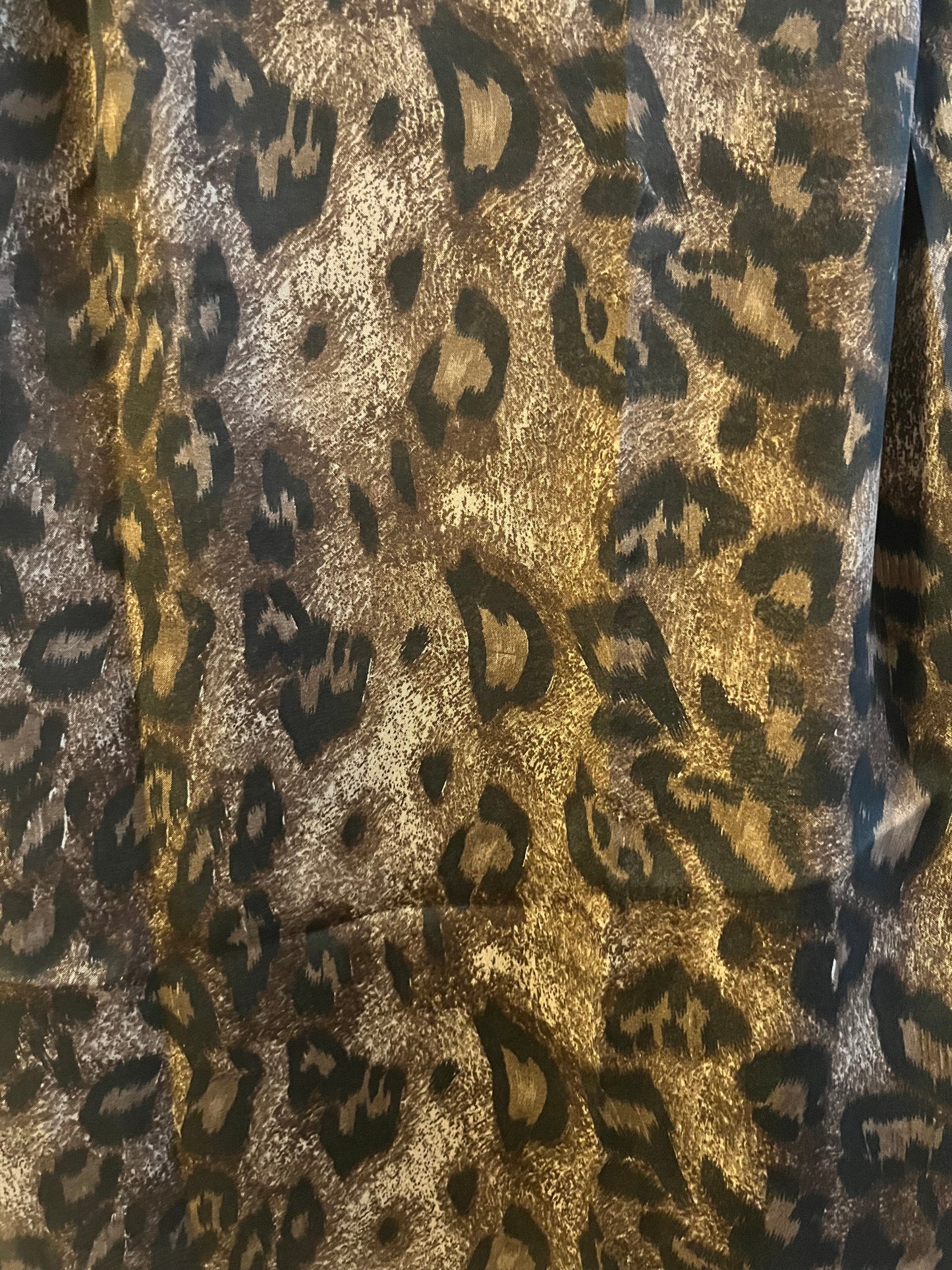 Limited Medium Brown Circle Cheetah Print Hijab