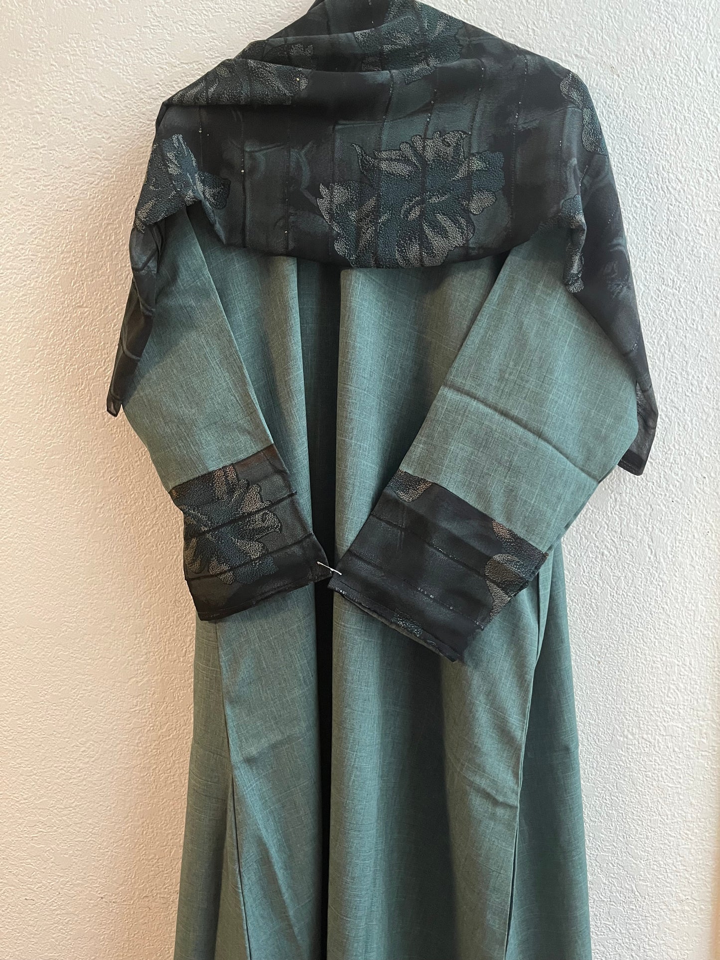 Intense faded-green matching dress & hijab set
