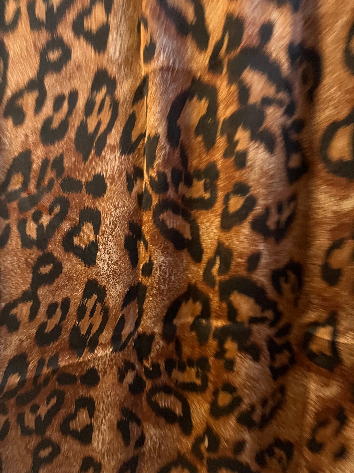 Limited Bronze Circle Jaguar Hijab