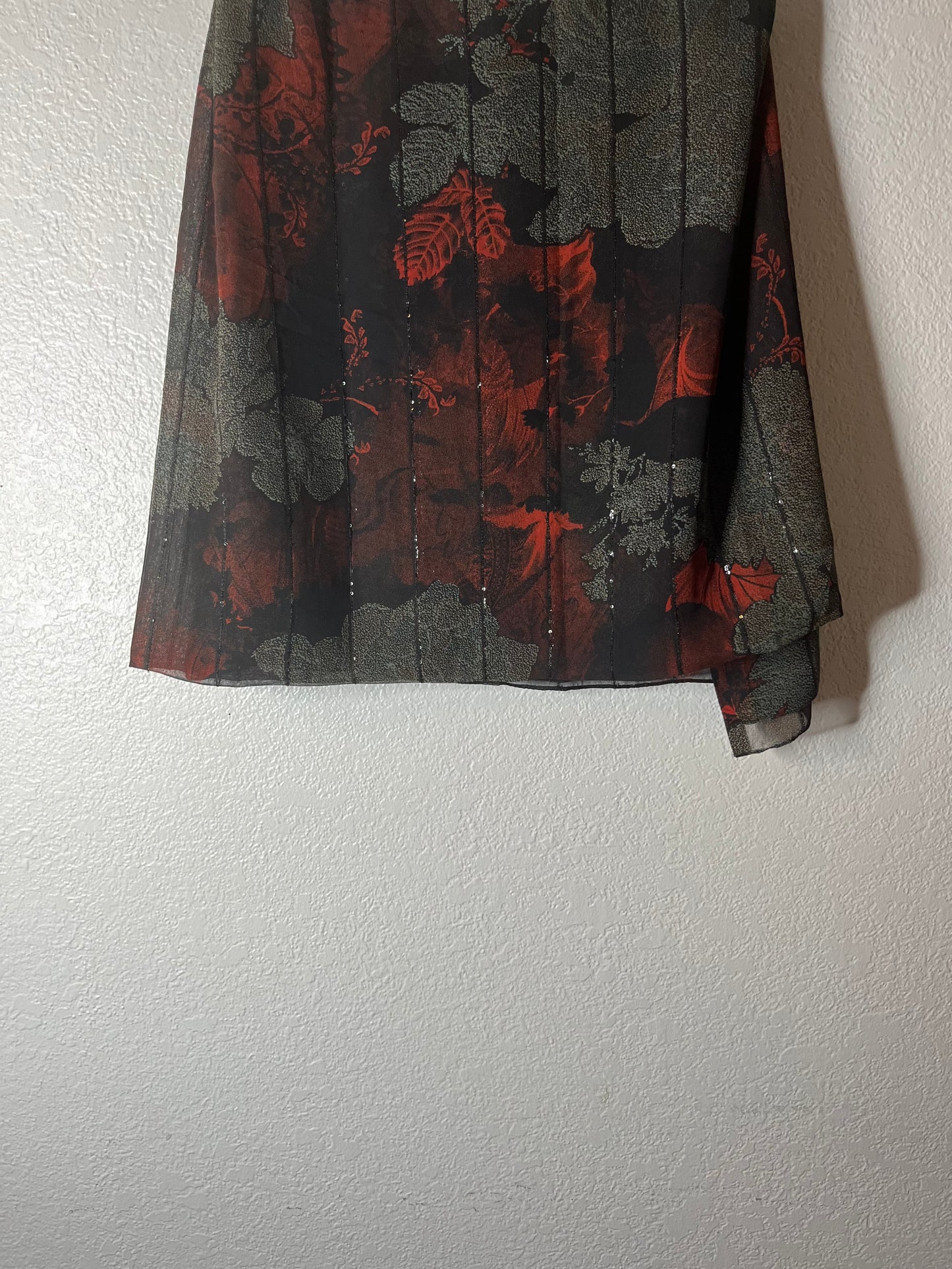 Luminous grey & ruby red chiffon hijab