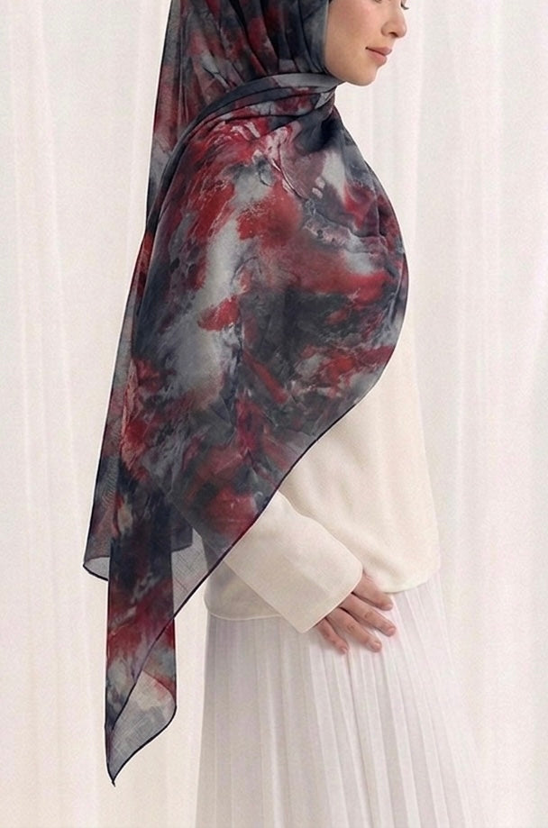 Red Emerald ZEYNAD summer hijab