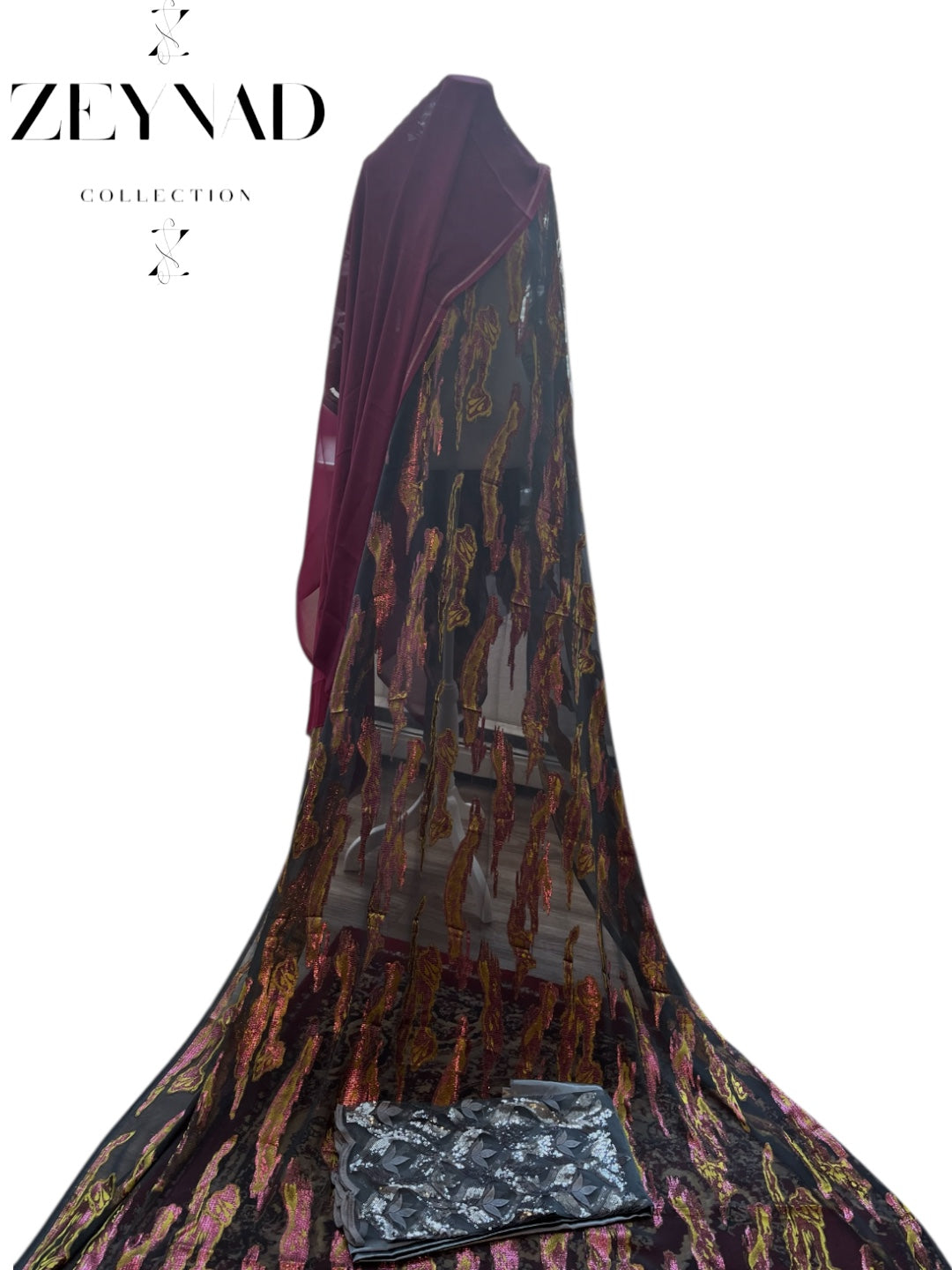 Classic black & radiant golden red Dirac set