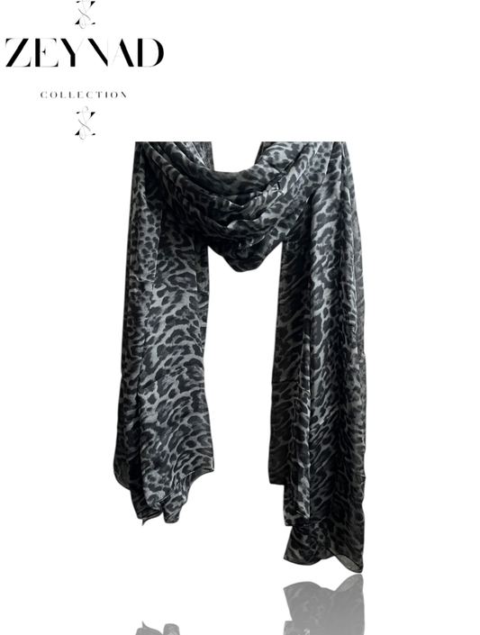 Arctic ZEYNAD cheetah print