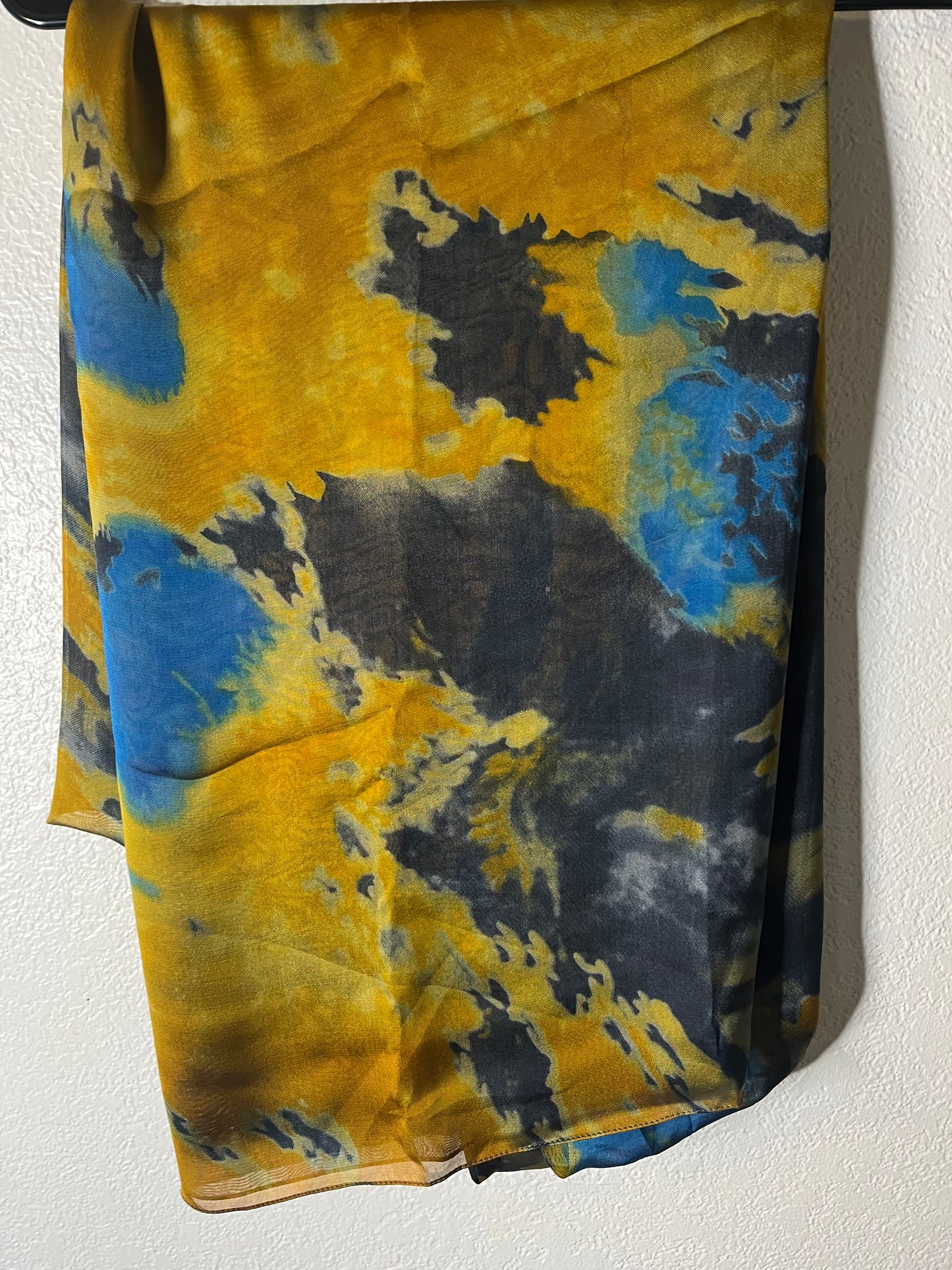 Yellow & Faded Blackberry Mixture Hijab