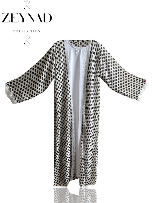 Amber ZEYNAD polka dot lace abaya