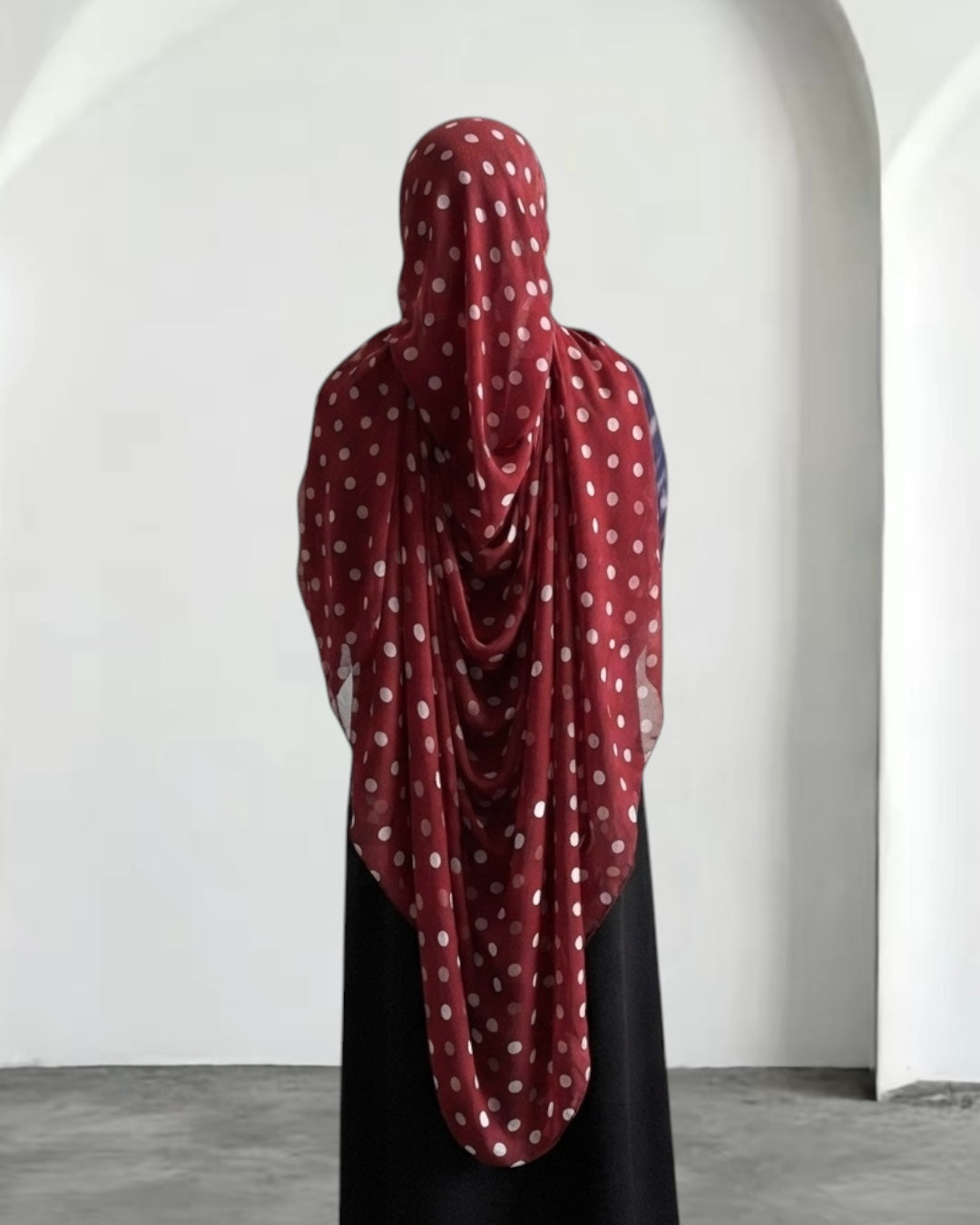 Crimson ZEYNAD modal polka dot