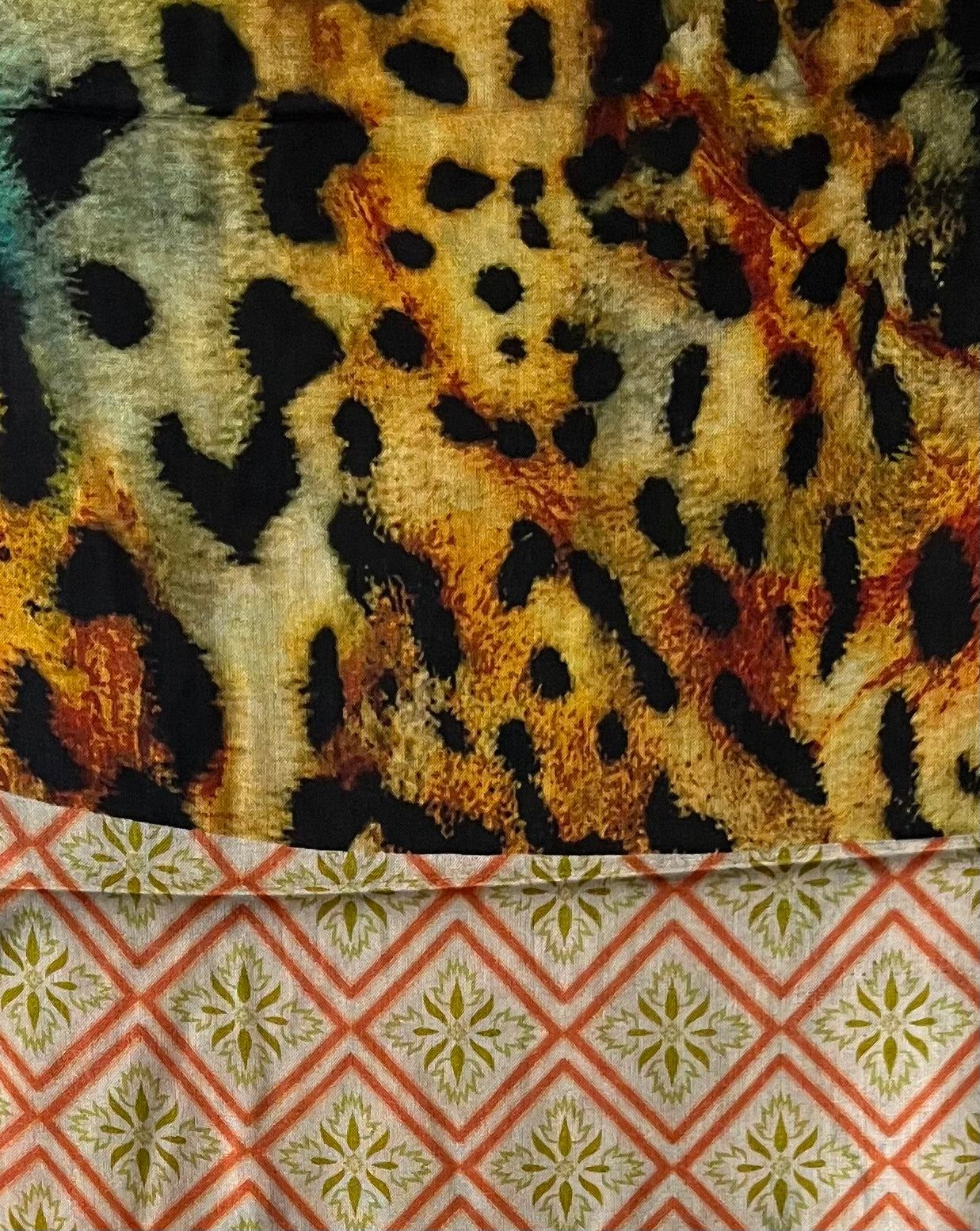 Limited ZEYNAD colorful modal cheetah print hijab