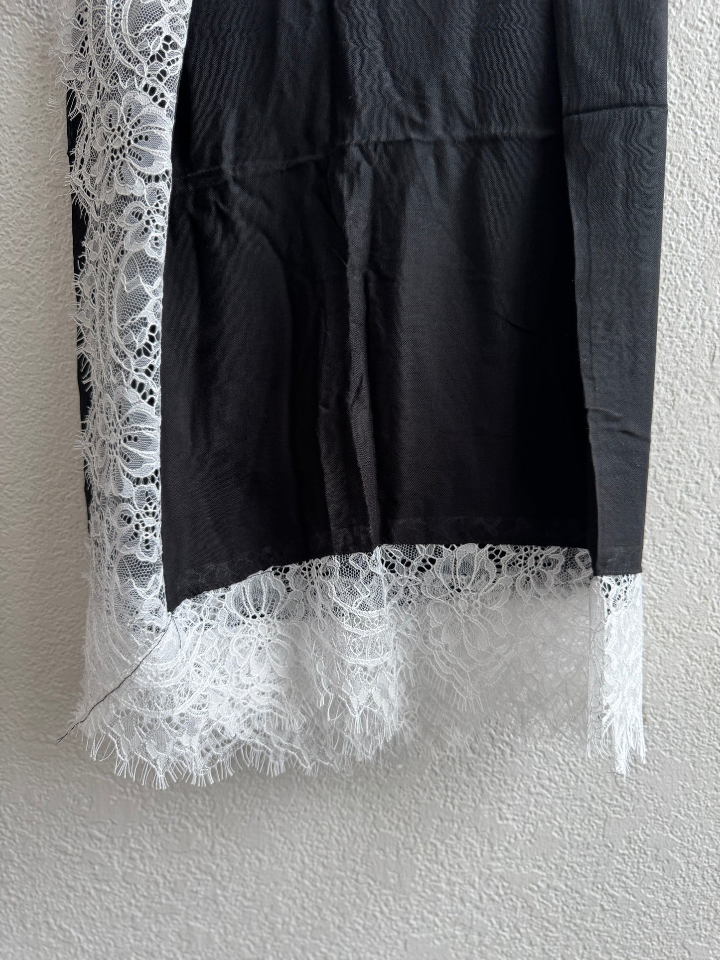 Midnight ZEYNAD lace modal