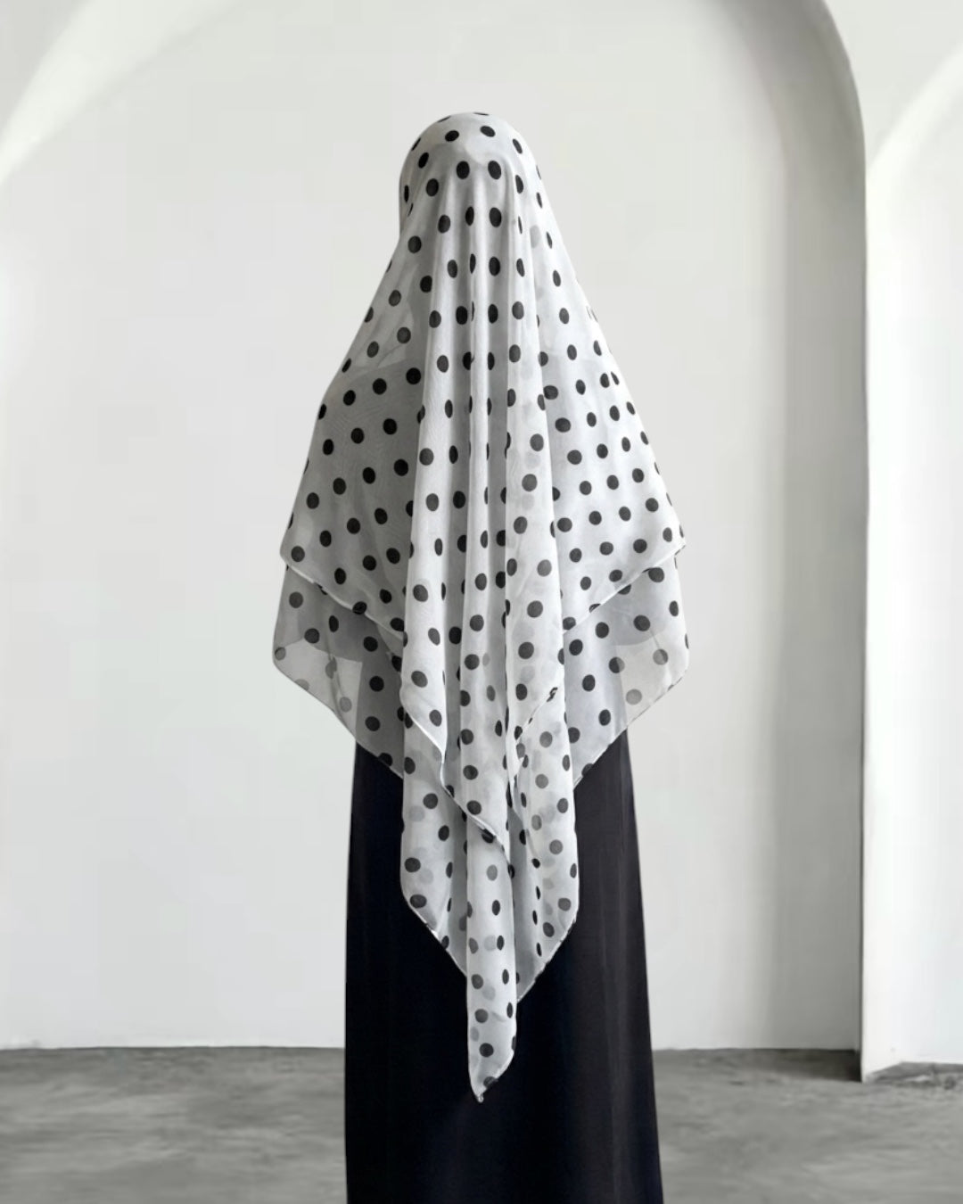 Ghostly ZEYNAD modal polka dot