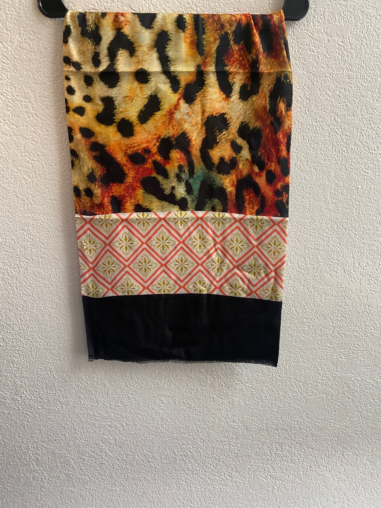 Colorful Flame Dim Modal Hijab