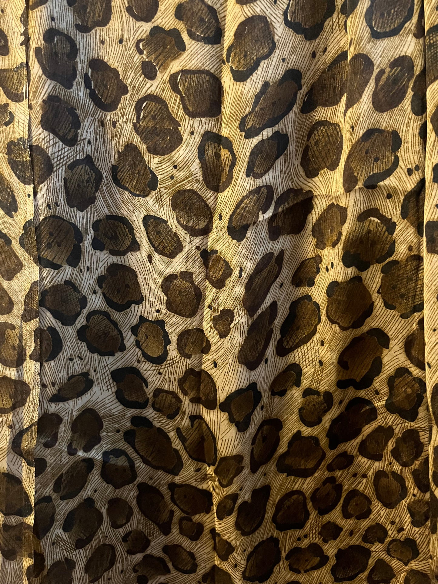 Limited Faint Light Golden Cheetah Print Hijab