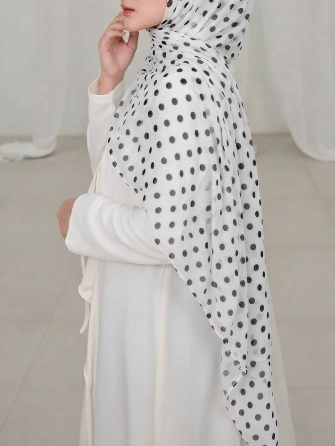 Ghostly ZEYNAD modal polka dot