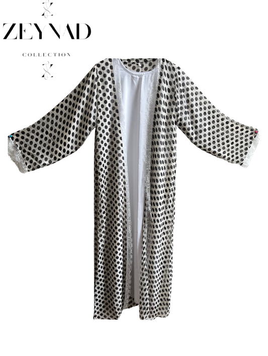 Amber ZEYNAD polka dot lace abaya