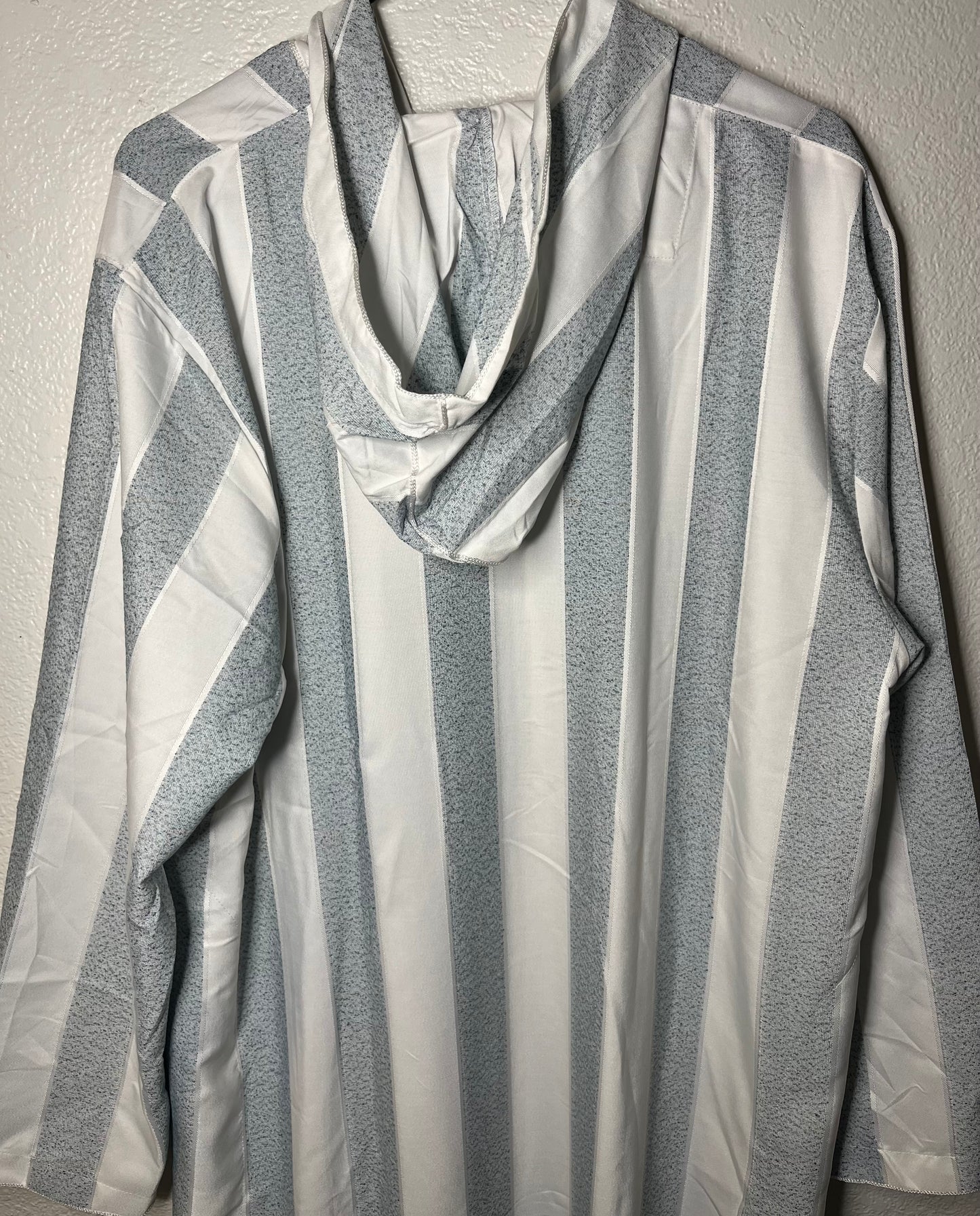 White & Navy Blue Hooded Thobe