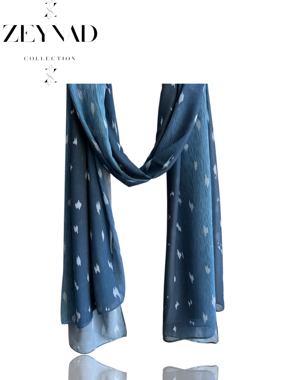 Dark blue deer/fawn print ombré