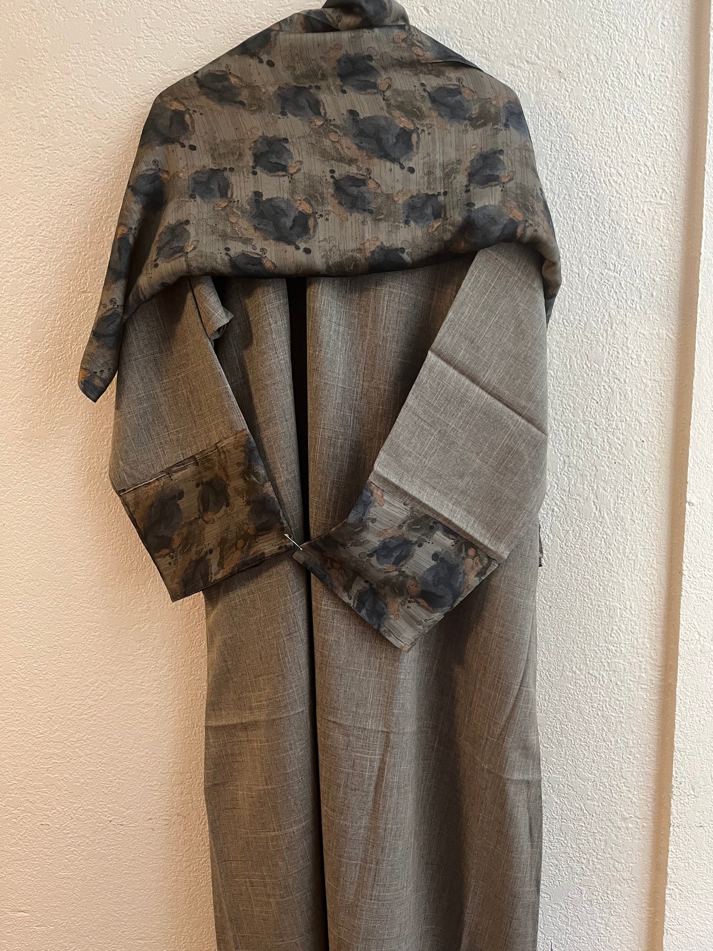 Intense box-black matching dress & hijab set