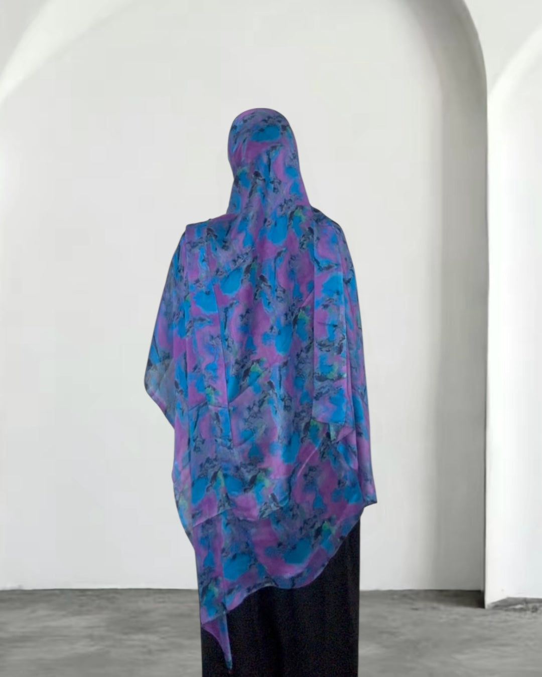 Intense blue shine ZEYNAD print