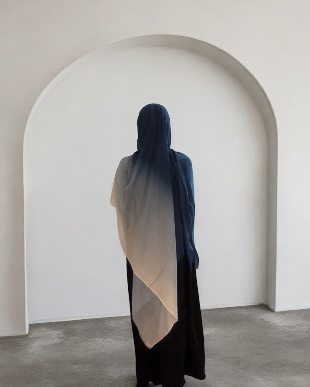 Gradient blue & white Ombré Modal Hijab
