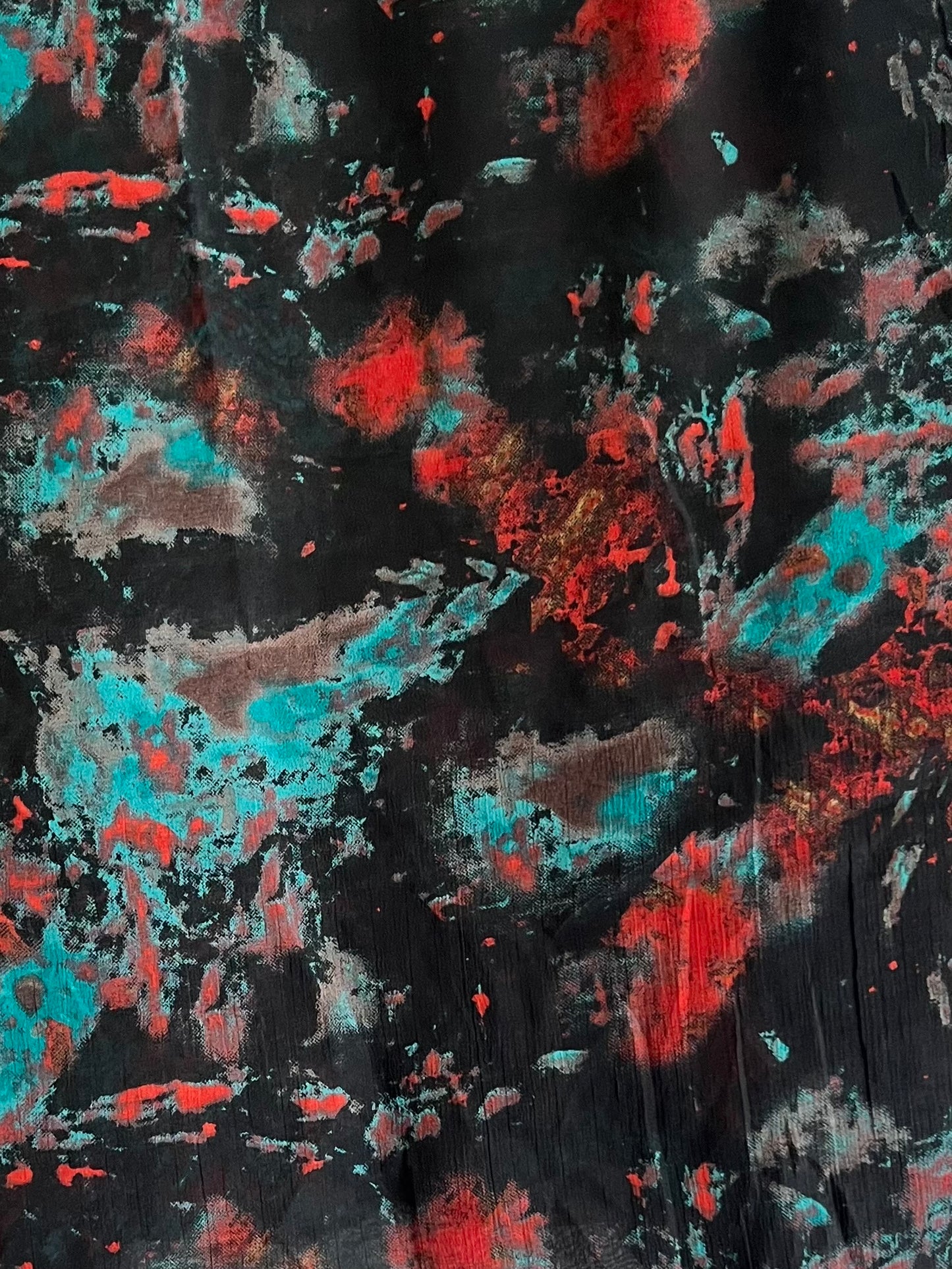 Chromatic blue-red chiffon hijab